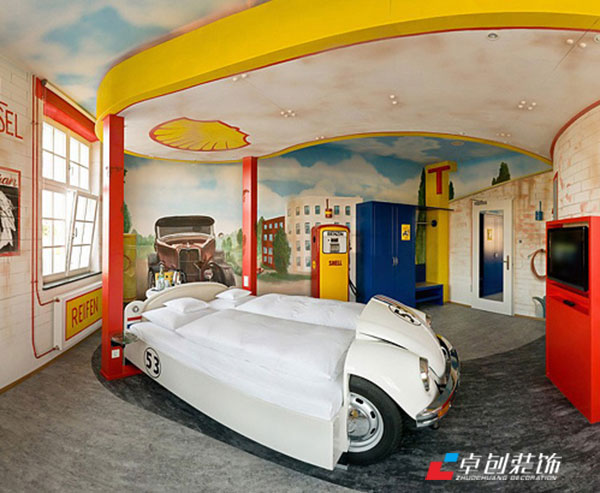 汽車(chē)愛(ài)好者主題酒店